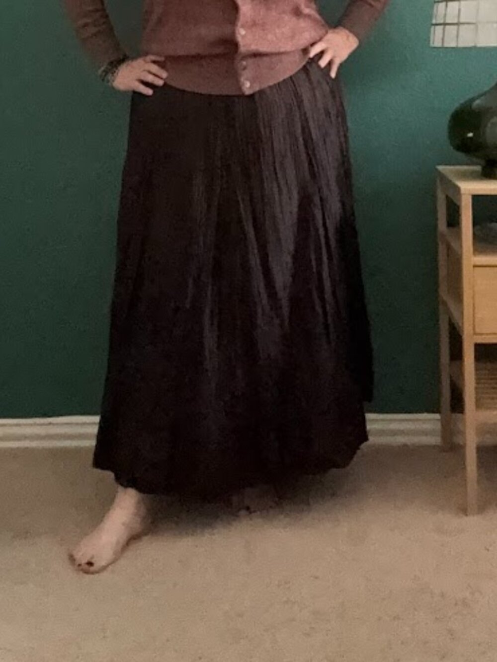 Chico's 100% Silk Crinkle Broomstick Skirt Brown Maxi Lined Pull-On Size 3 / XL